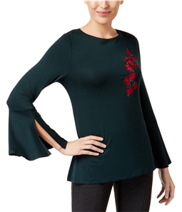 Cable & Gauge Womens Embroidered Pullover Blouse