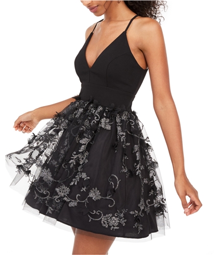 Trixxi Womens Glitter Petals Fit & Flare Dress black 15